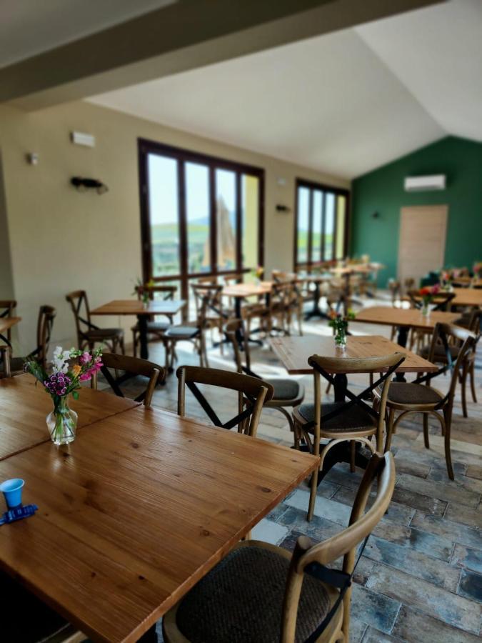 Manzil Country House Valderice Bagian luar foto