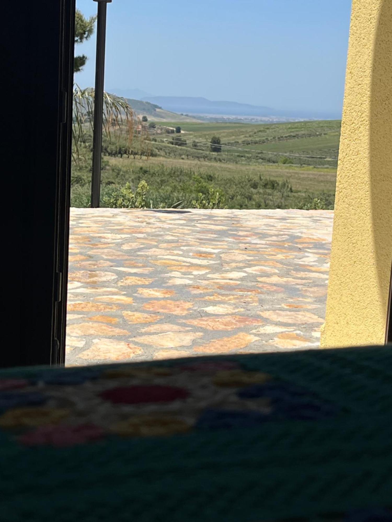 Manzil Country House Valderice Bagian luar foto